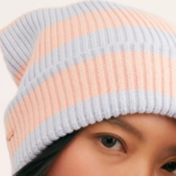 🌈💎Nwot • Free People • Beanie • osfm • 🌈💎 - Picture 1 of 7